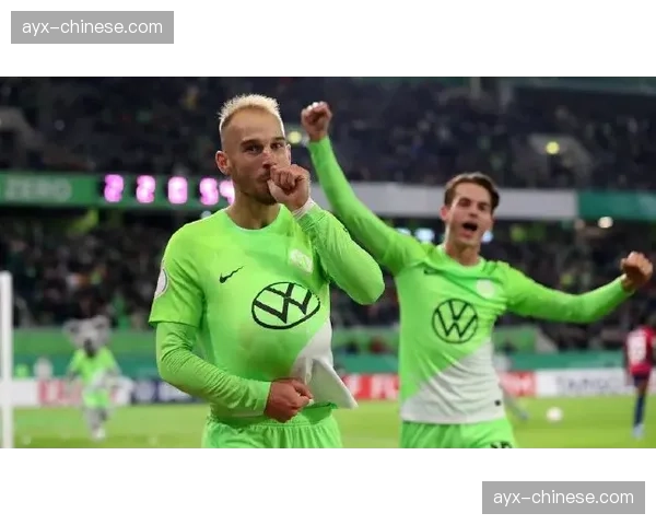 斯图加特4-0完胜汉堡，斯蒂勒与菲里希各入一球